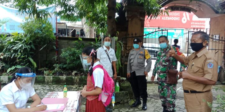 PEMANTAUAN KEGIATAN PERTEMUAN TATAP MUKA (PTM) DI SEKOLAH TK, SD, SMP SE-KELURAHAN PENATIH