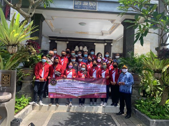 KEDATANGAN MAHASISWA KKN UNIVERSITAS NGURAH RAI DENPASAR